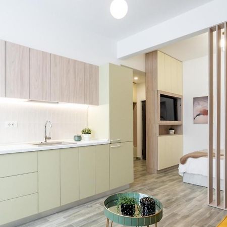 Executive Suites In Center Bukares Bagian luar foto