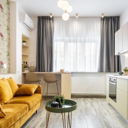 Executive Suites In Center Bukares Bagian luar foto